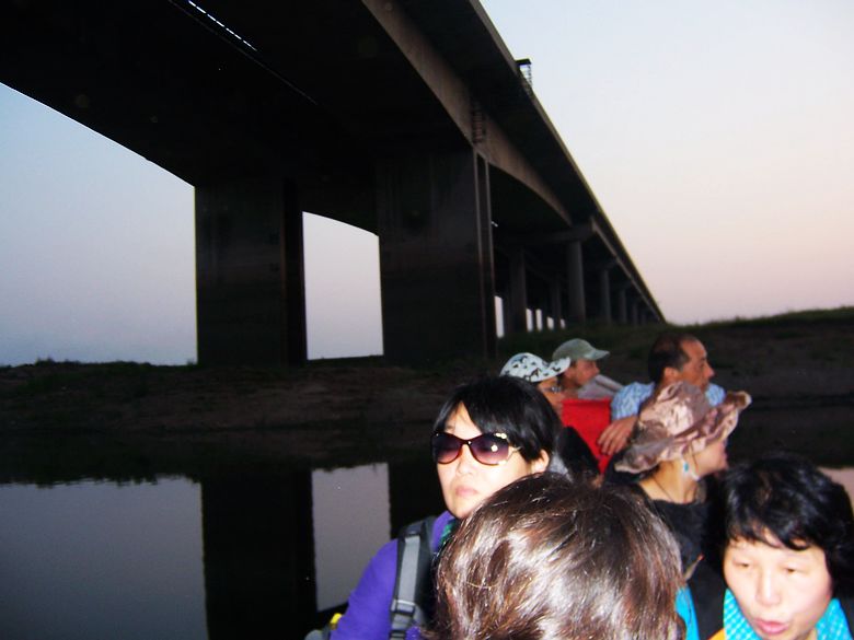 Ƭ 076.jpg
