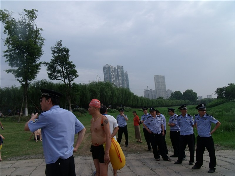Ƭ 177.jpg