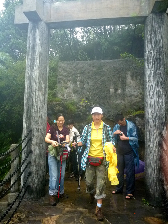 p1070405_.jpg