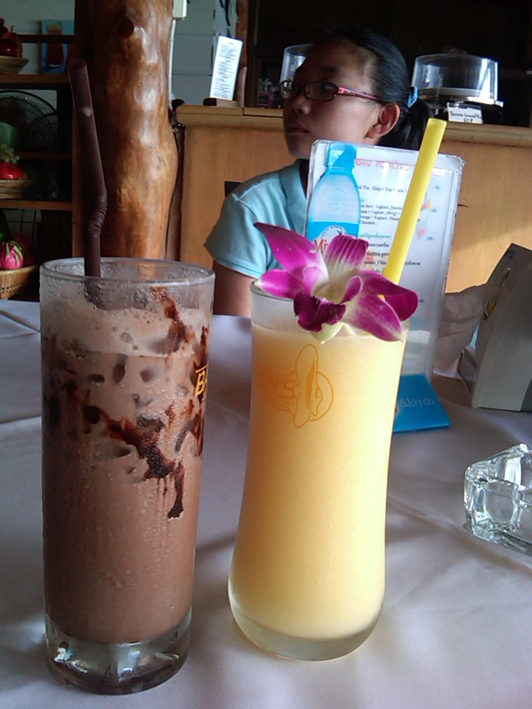 img00332-20110726-1704.jpg
