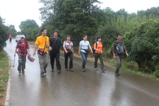 Ƭ 049.jpg