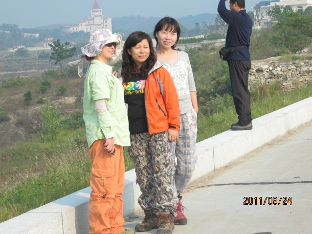 f9dbcc33ca0d74759fd525513bb18660ee35bb1afd79bdfaa6