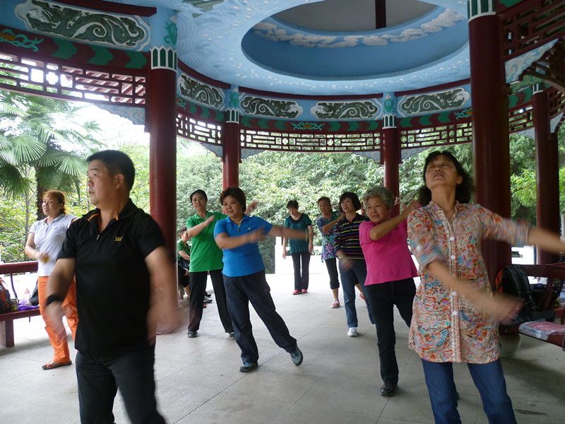 p1020077_.jpg