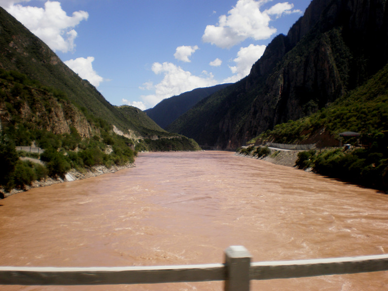 p8240991_.jpg