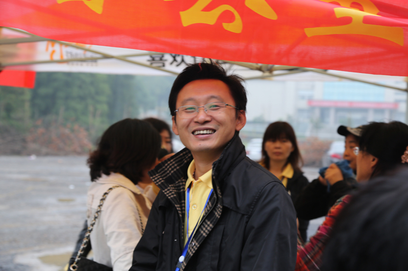 6u0b2305.jpg