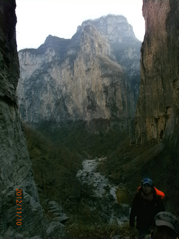 pb100254_.jpg