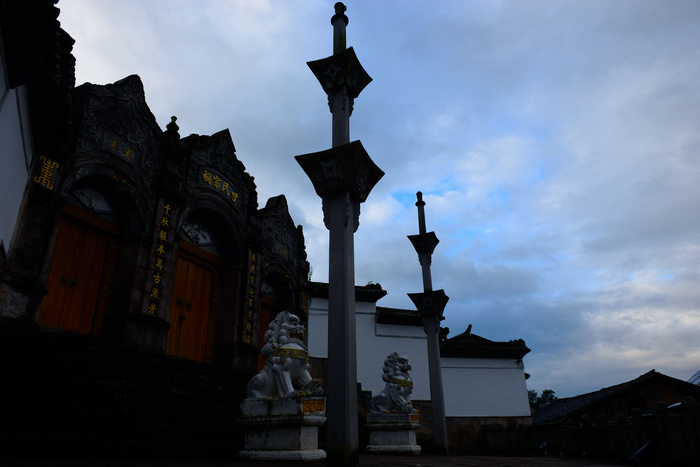 dsc_2837-0-1.jpg