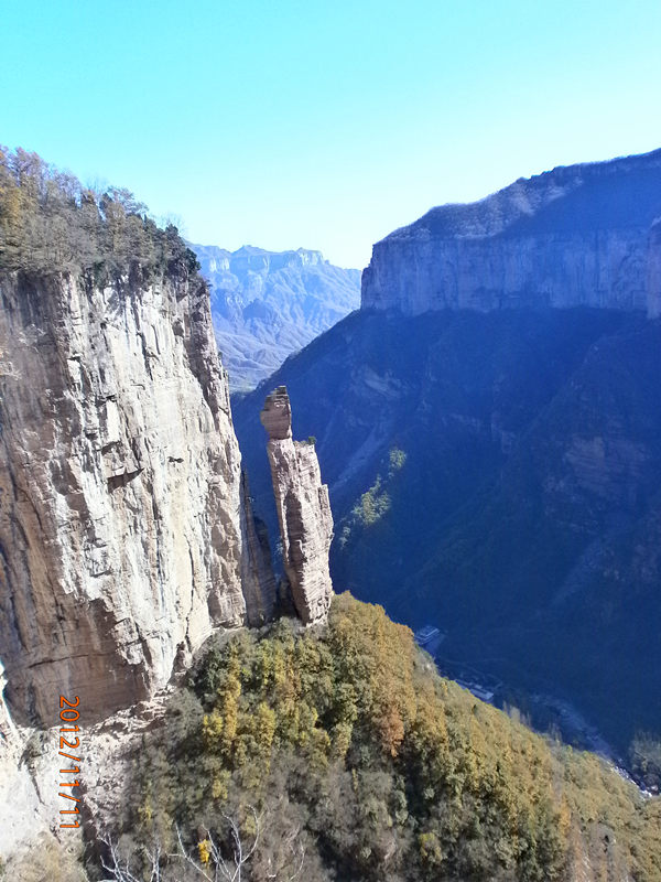 pb110329_.jpg