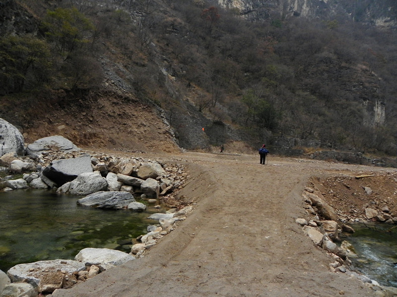 dscn2406_.jpg