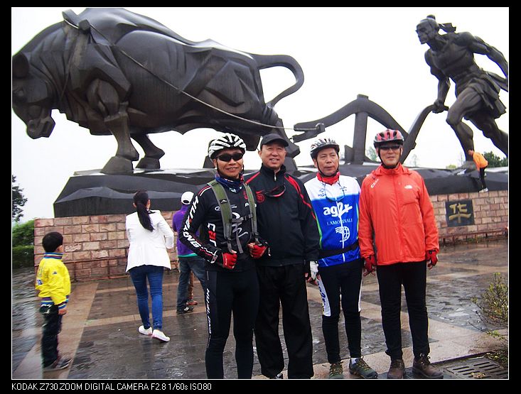 Ƭ 035.jpg