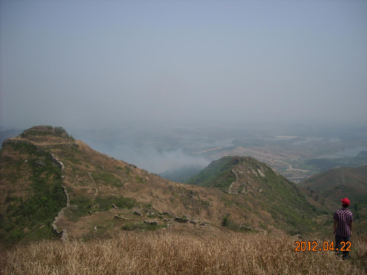 Ƭ 040.jpg
