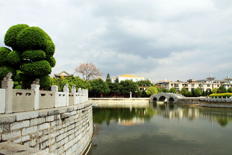 2012431103015899.jpg