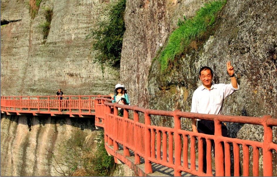 qqͼ20120409195930.jpg