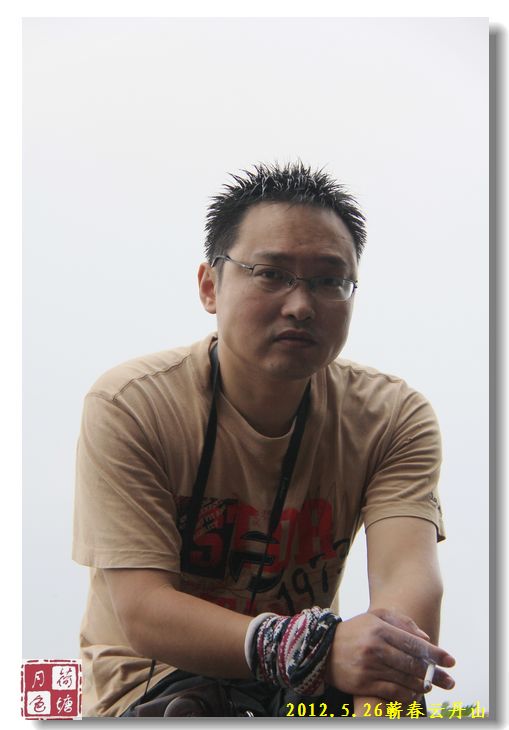 Ƭ 072.jpg