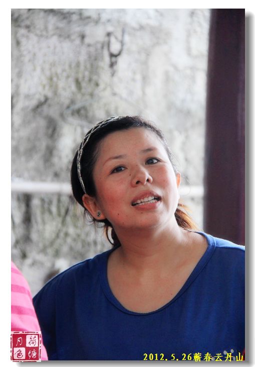 Ƭ 082.jpg