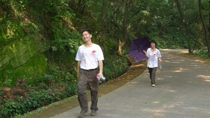05.jpg