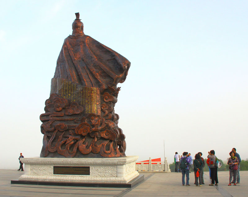 δ-1 .jpg