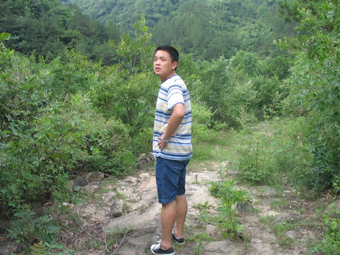 52_183033_0c97722bd9cd38b.jpg