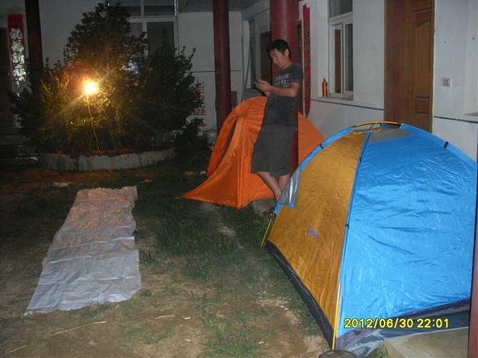 52_183033_b5e53d66cdccd97.jpg