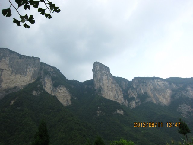 img_9051.jpg