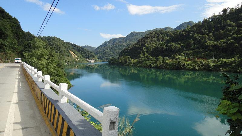dsc01229_.jpg