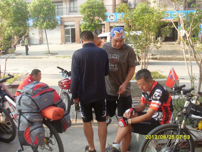 52_183033_3caef0bc1bd8e1c.jpg