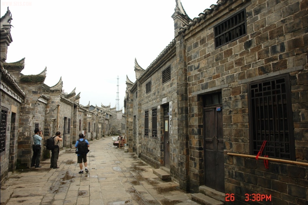 01.jpg