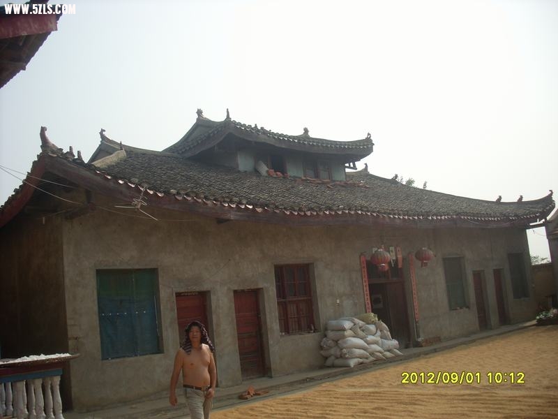 SL388967.JPG