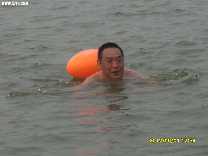SL388996.JPG