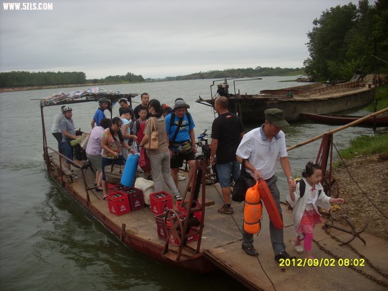 SL389063.JPG