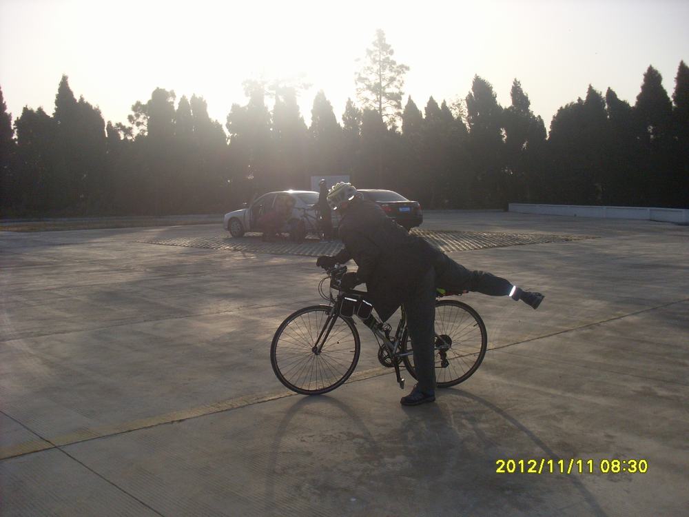 003.JPG