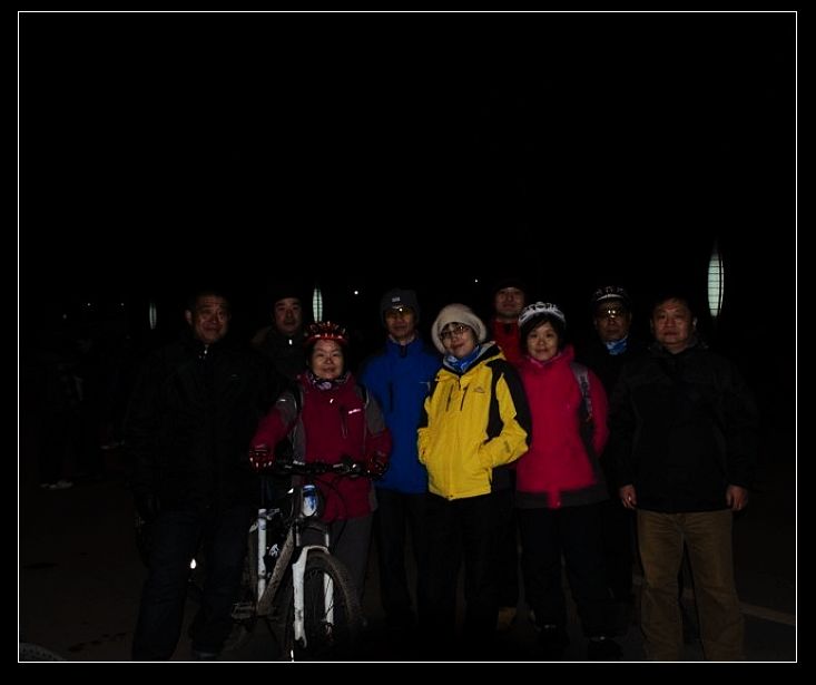 pb`t5u_27wa_2(6~gs5l@f4.jpg