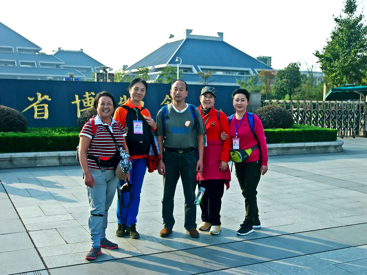 100_6802 01 02.jpg