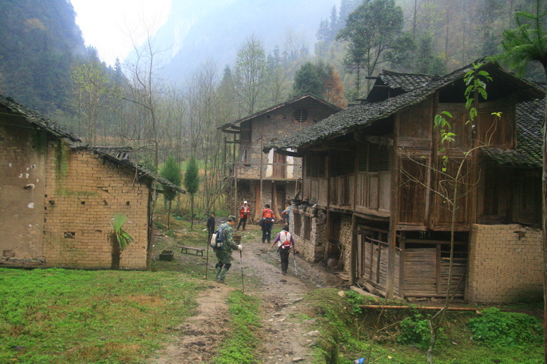 166.jpg