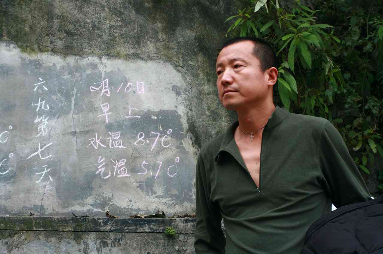 Ƭ 190.jpg