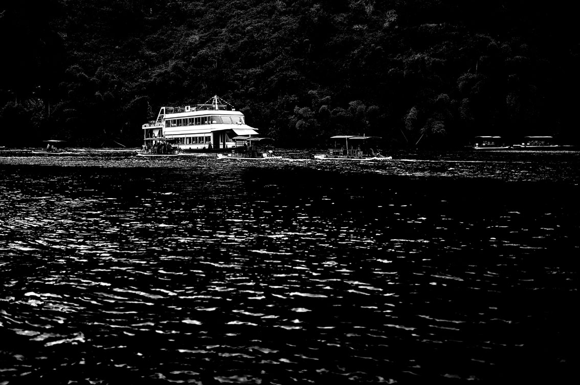 yjw_0316-1.jpg