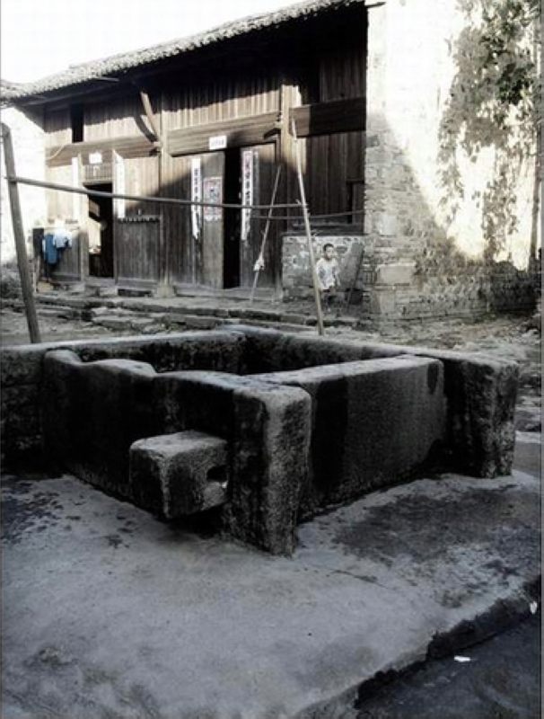 200891452939.jpg