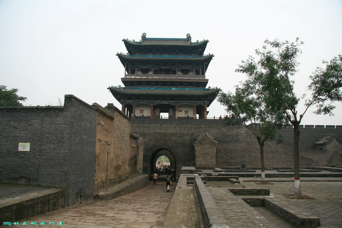 573.jpg