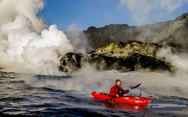 154505aa32myu7w41ers1b-kayaking 2.jpg