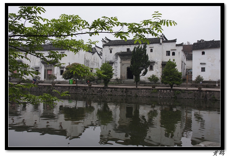 龙宫凡世同呼应.jpg