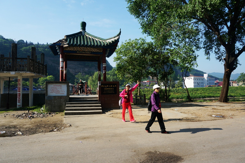dsc02225_.jpg