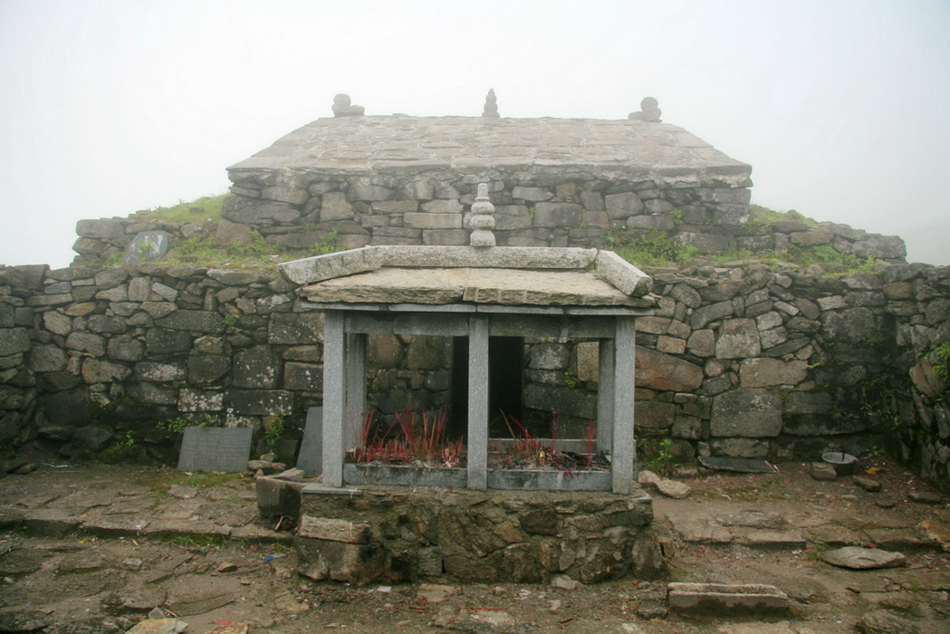 145.jpg