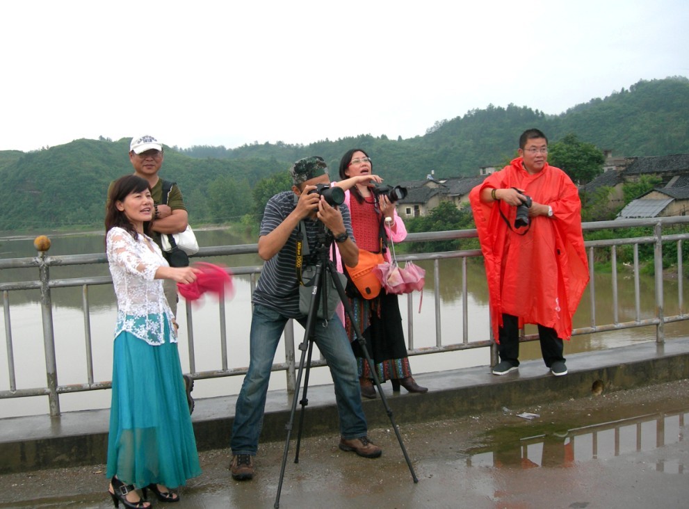 qqͼƬ20130606003308.jpg