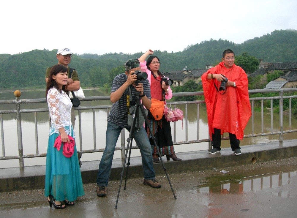 qqͼƬ20130606003321.jpg