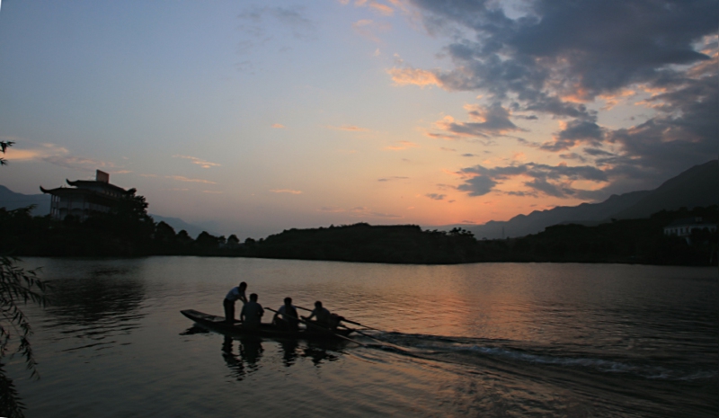 img_3417_.jpg