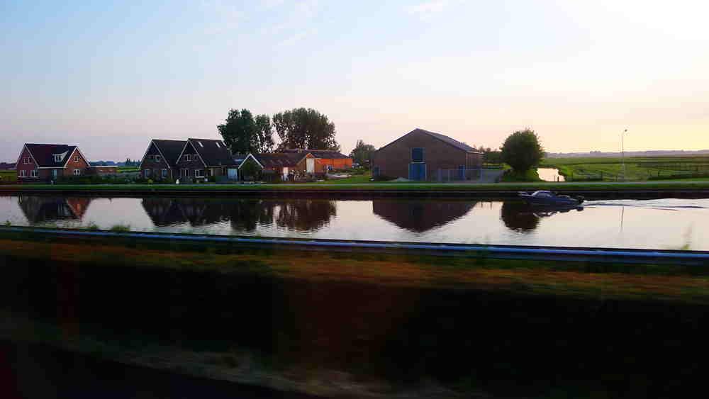 p1010816_.jpg