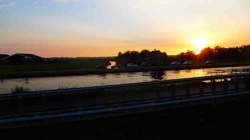 p1010823_.jpg