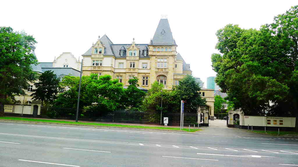 p1010888_.jpg