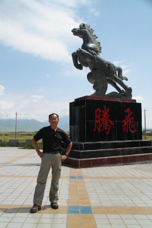 萤火丛.jpg