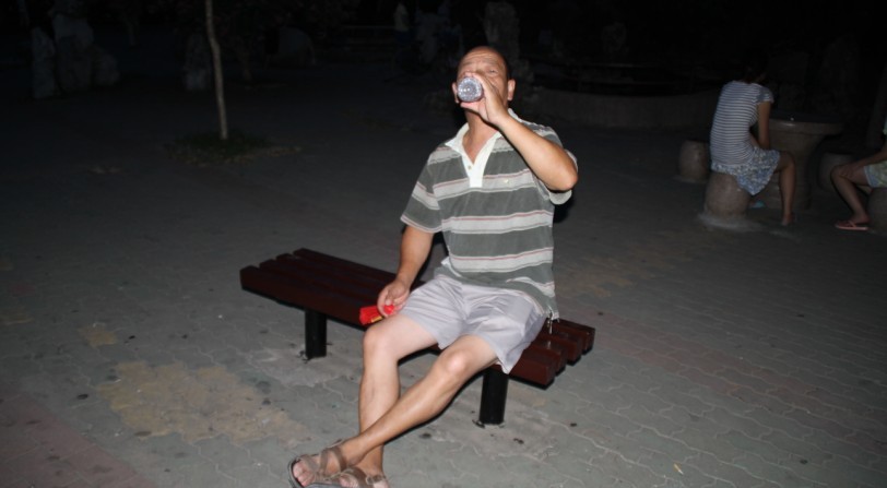 002.jpg